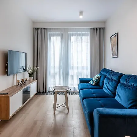 Old Bank غدينيا